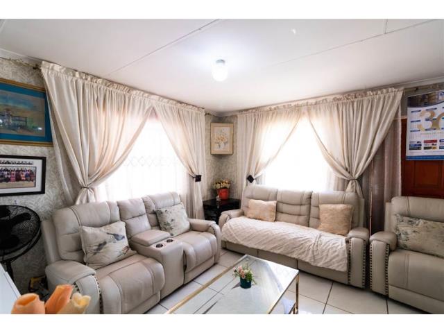 pic_61774959_640x480