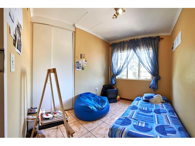 pic_61782374_640x480